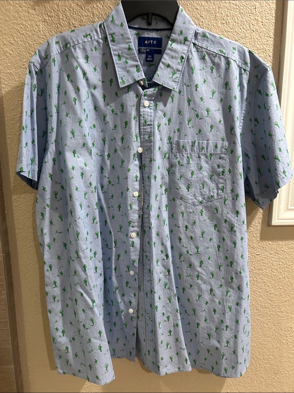 Apt. 9 Light Blue Short-Sleeve Button-Down Shirt with Green Cactus Print